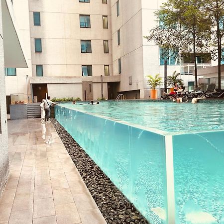 Summer Suites Klcc By Impexia Kuala Lumpur Bagian luar foto