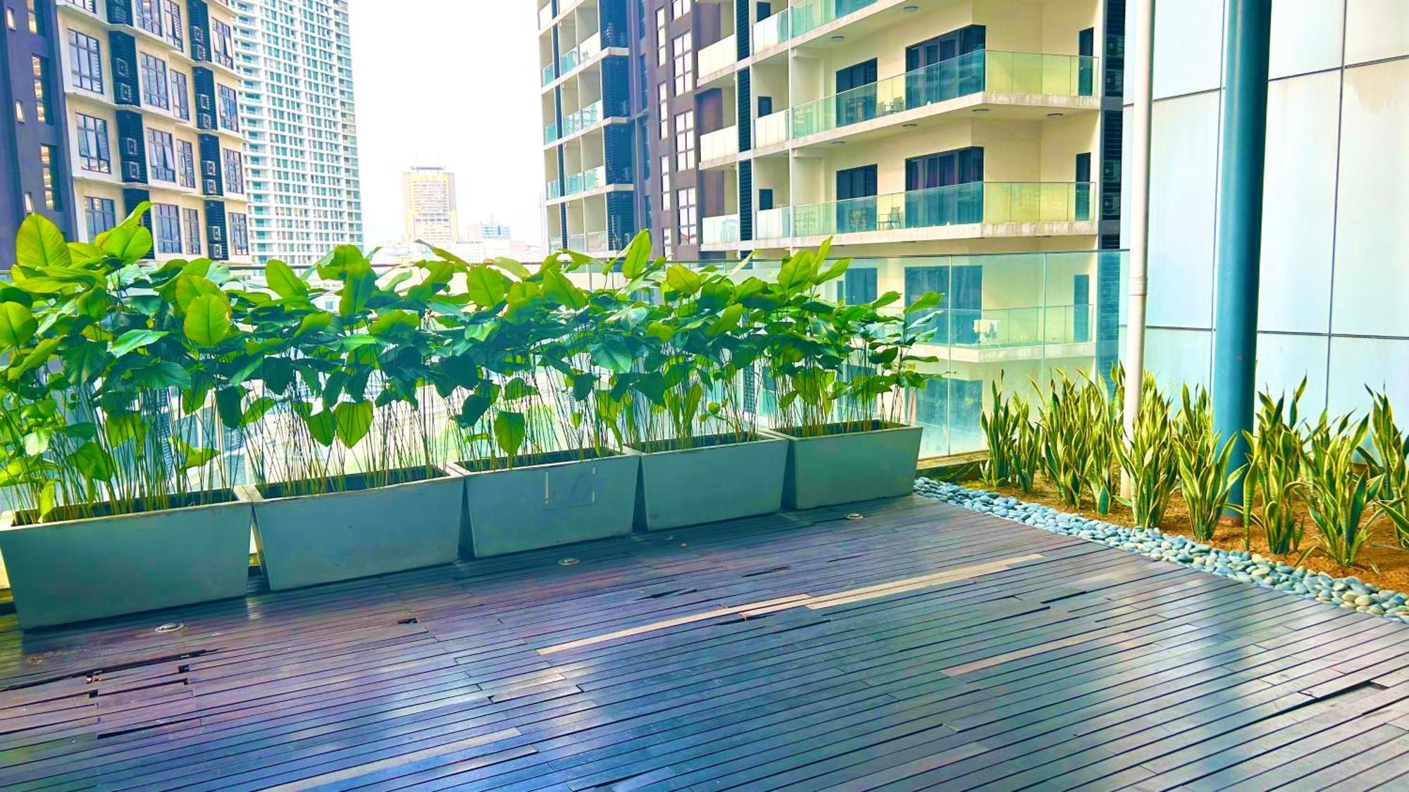 Summer Suites Klcc By Impexia Kuala Lumpur Bagian luar foto