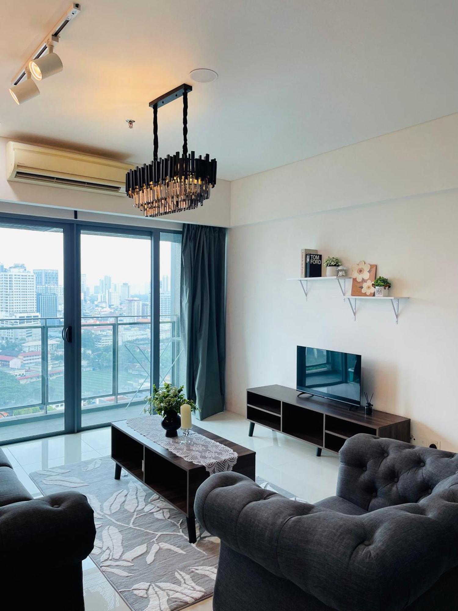 Summer Suites Klcc By Impexia Kuala Lumpur Bagian luar foto