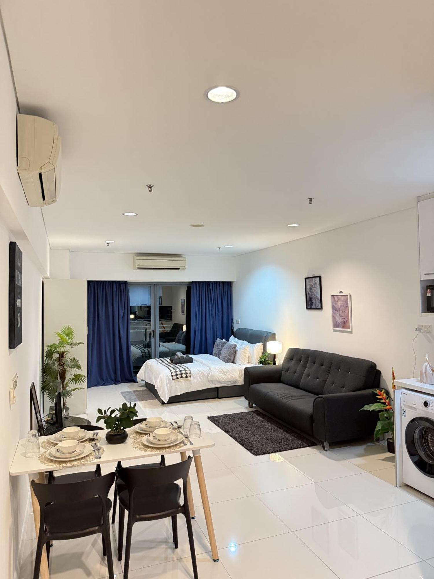 Summer Suites Klcc By Impexia Kuala Lumpur Bagian luar foto